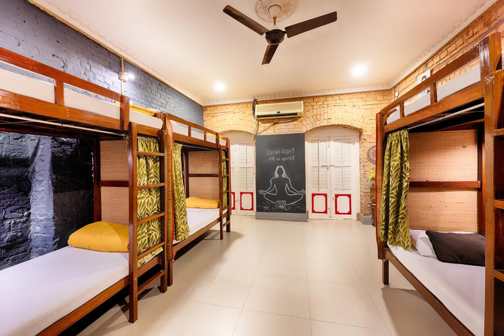 International Travellers' Hostel By Ith Stays Варанаси Номер фото