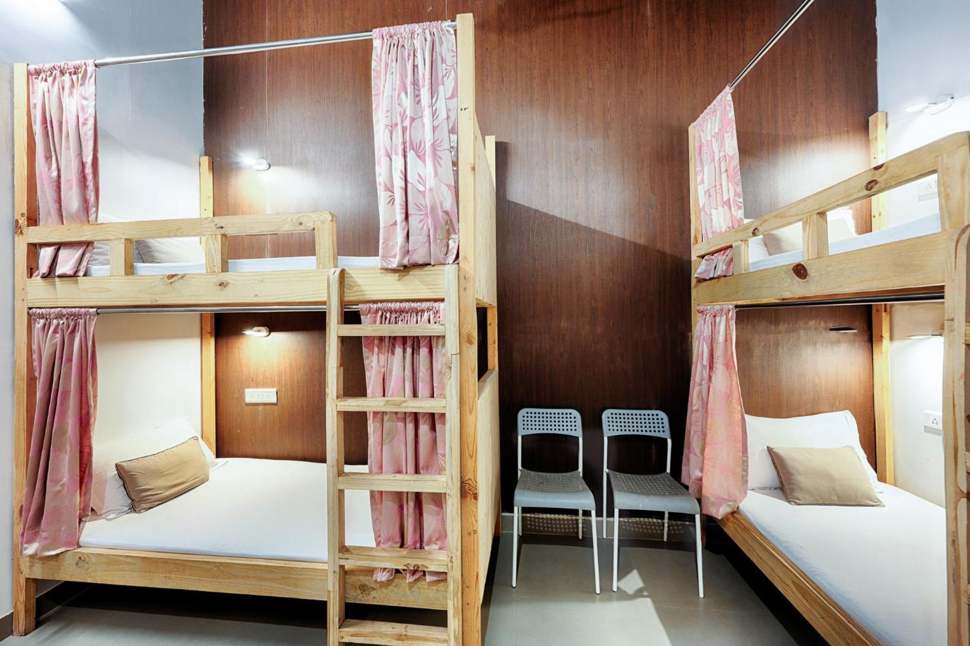 International Travellers' Hostel By Ith Stays Варанаси Номер фото